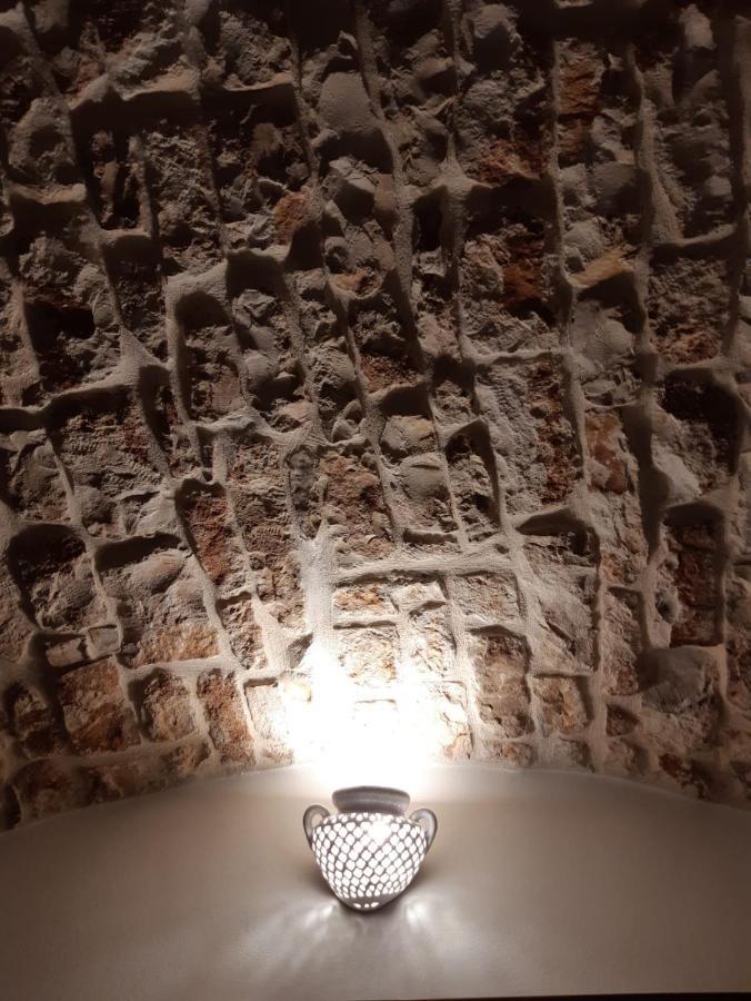 Donna Lucrezia Dimora A Corte B&B コンヴェルサーノ エクステリア 写真