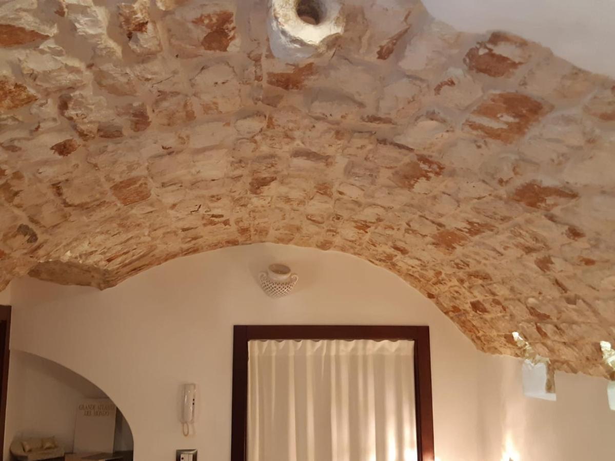 Donna Lucrezia Dimora A Corte B&B コンヴェルサーノ エクステリア 写真