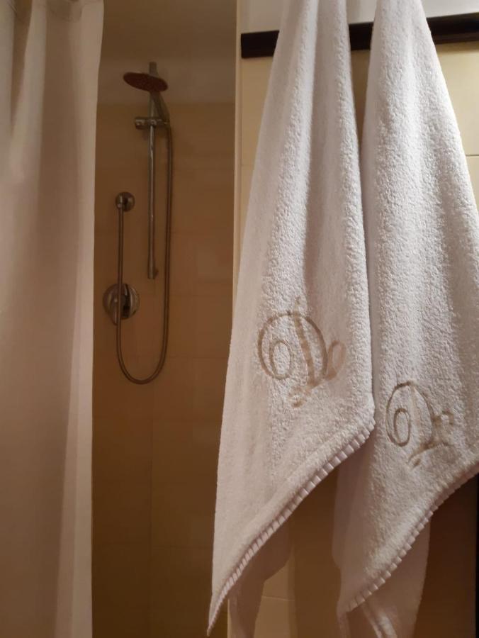 Donna Lucrezia Dimora A Corte B&B コンヴェルサーノ エクステリア 写真